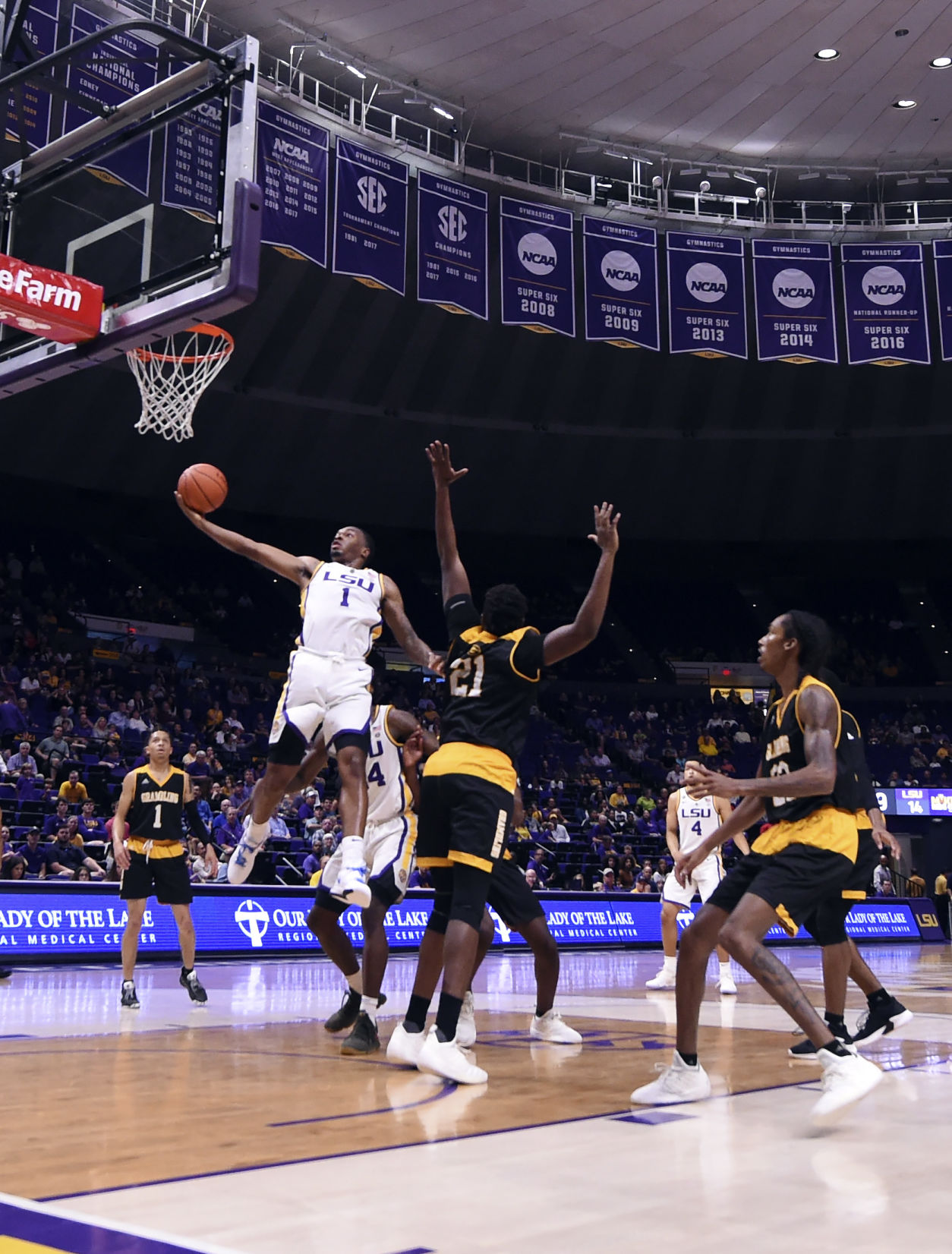 lsugramblingbasketball.120218_HS_149